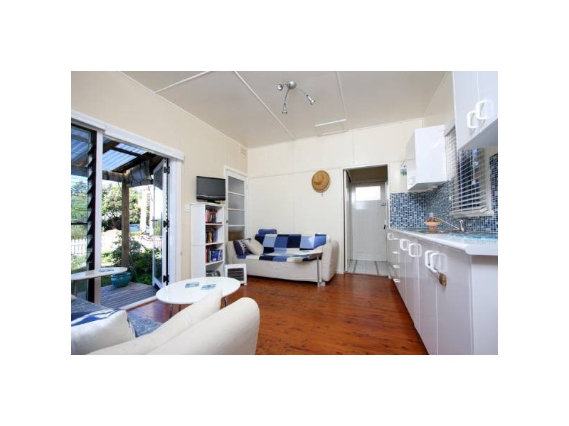 3/ 2 Ficus Avenue, Avoca Beach NSW 2251