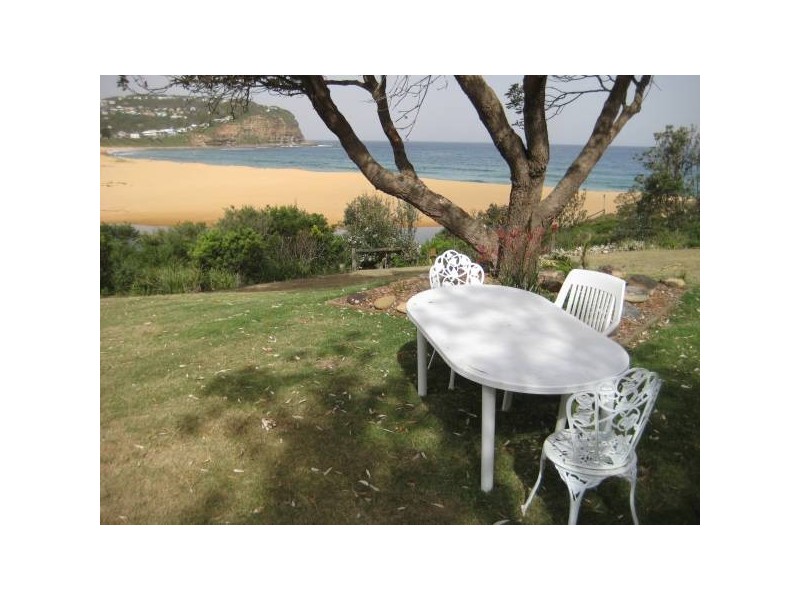 5 Tudibaring Pde, Macmasters Beach NSW 2251