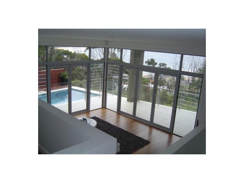 21 Ascot Av, Avoca Beach NSW 2251