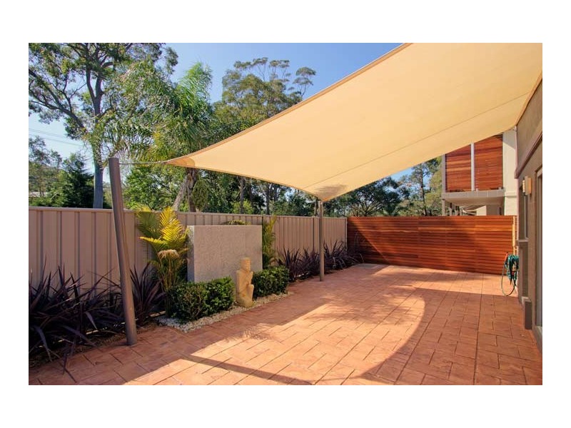 1 / 201 The Round Drive, Avoca Beach NSW 2251