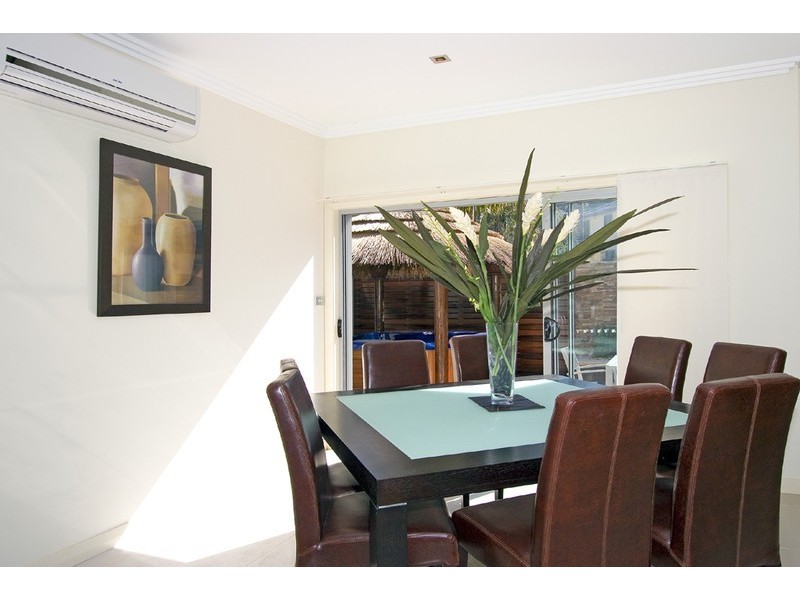 1 / 201 The Round Drive, Avoca Beach NSW 2251