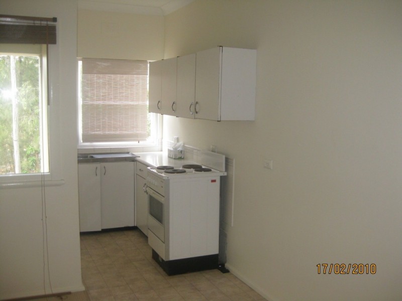 2/8 Margin Street, Gosford NSW 2250