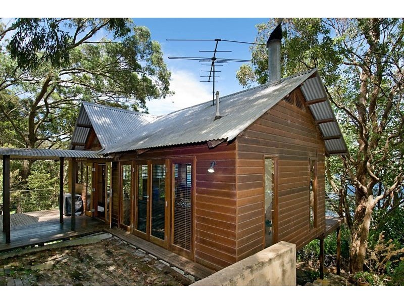 7 Hardys Bay Parade, Killcare NSW 2257