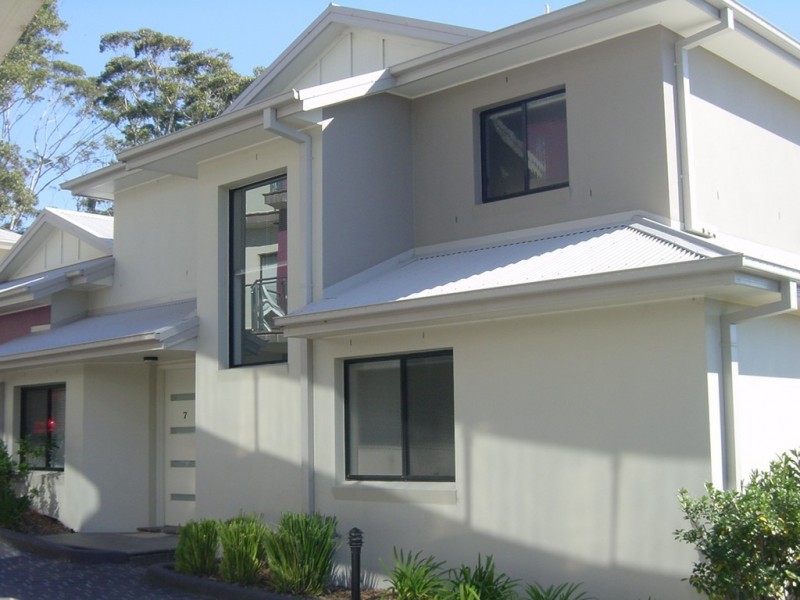 7 27 Whiting Avenue Terrigal, Terrigal NSW 2260