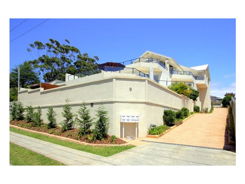 2/9 Hillcrest Street, Terrigal NSW 2260