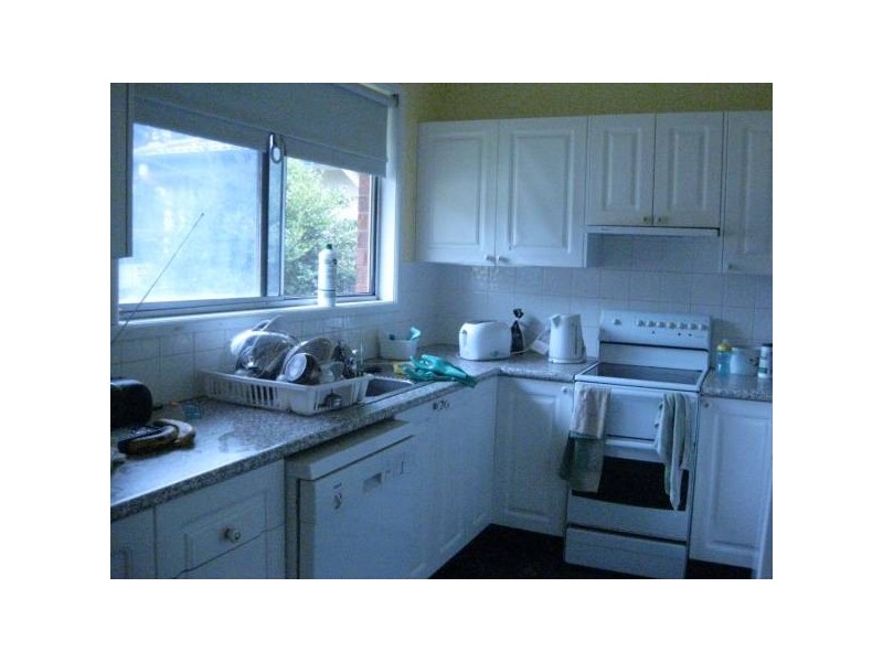 4 John Street, Forresters Beach NSW 2260