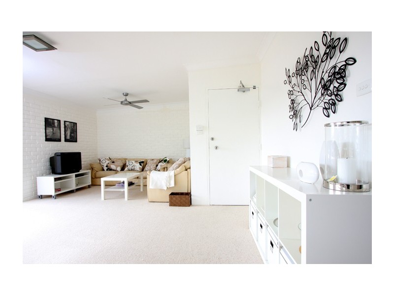 4/8 Avoca Drive, Avoca Beach NSW 2251