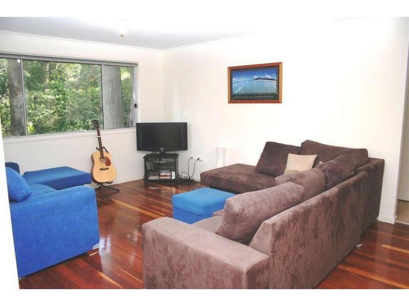 2B Harcourt Place, North Avoca NSW 2260