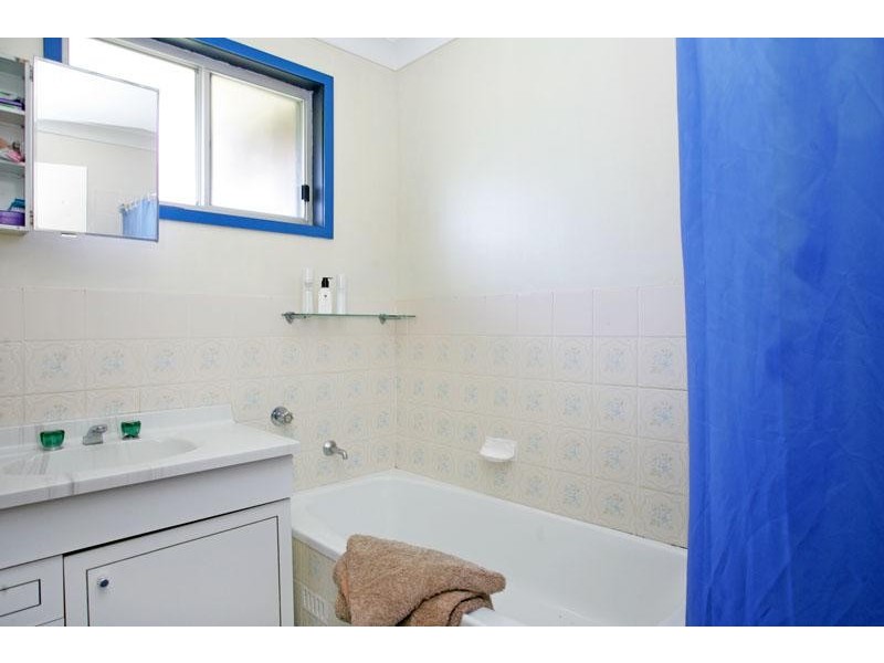 Bateau Bay NSW 2261