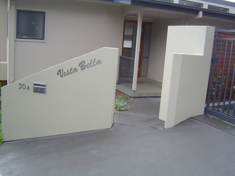 30A Vista Ave, Copacabana NSW 2251