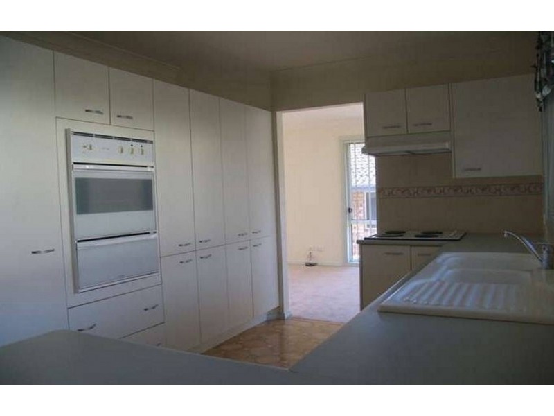 12 Rembrae Drive, Green Point NSW 2251
