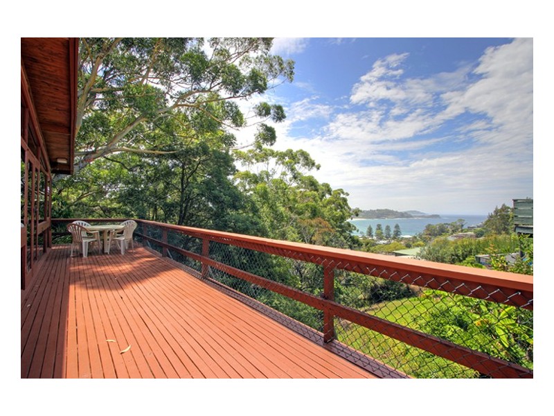 28 Fairscene Crescent, Avoca Beach NSW 2251