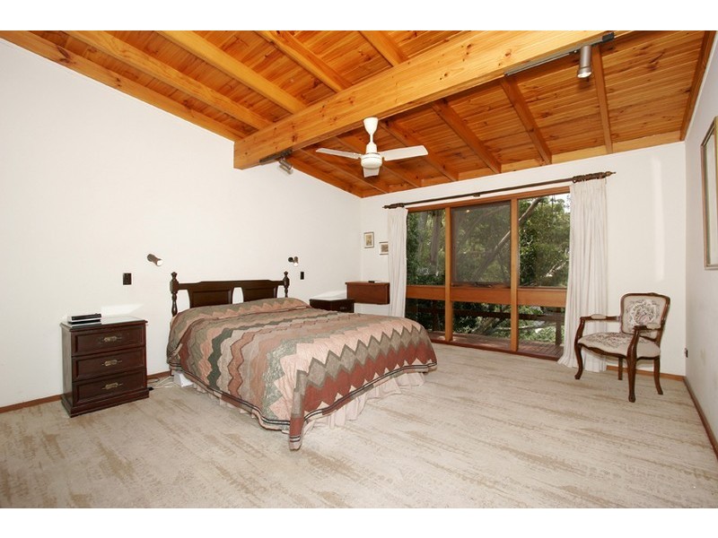 28 Fairscene Crescent, Avoca Beach NSW 2251