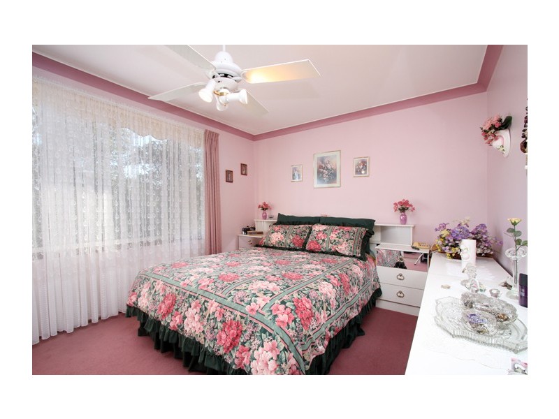 587 Pacific Highway, Wyoming NSW 2250