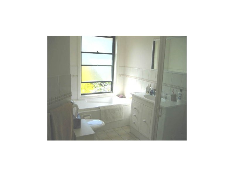 1/20 Whiting Avenue, Terrigal NSW 2260