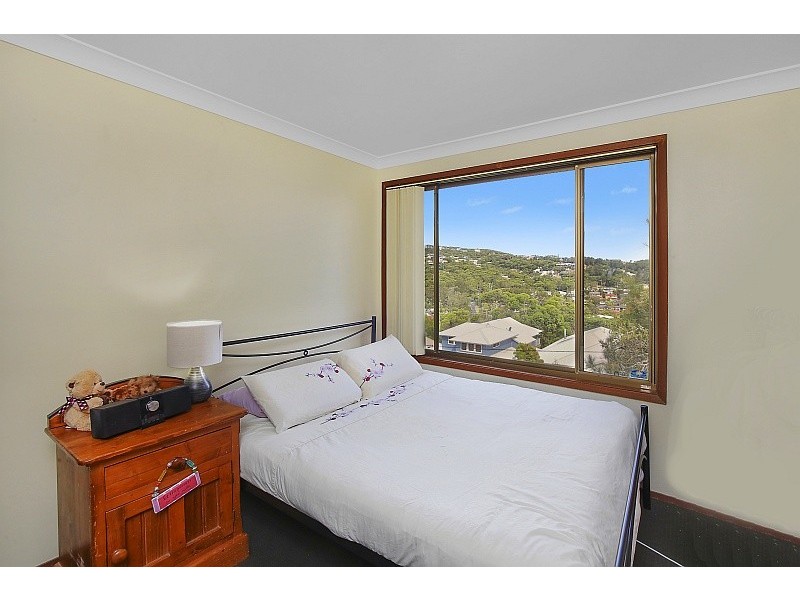 25 Fiesta Crescent, Copacabana NSW 2251