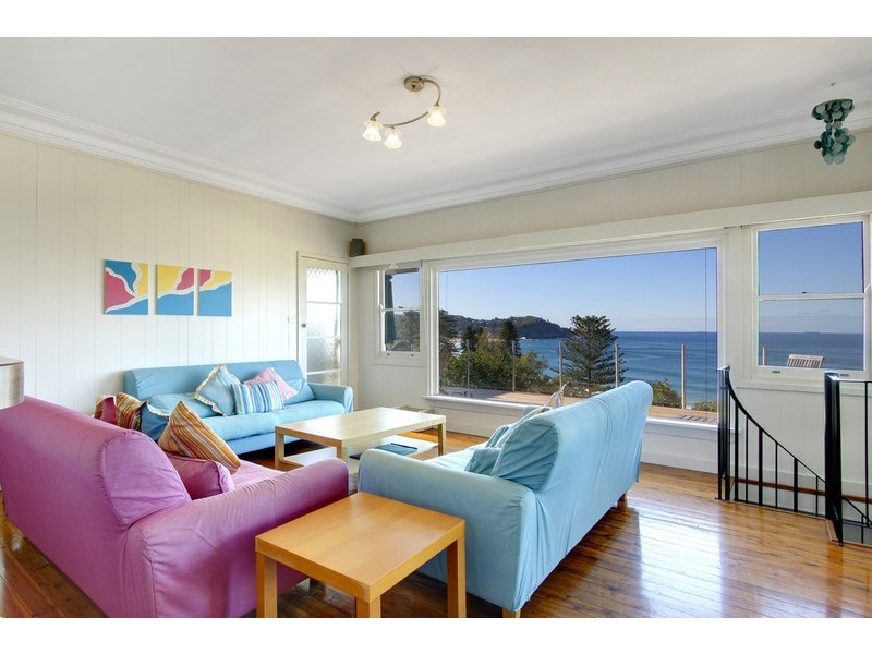 18 Ascot Ave, Avoca Beach NSW 2251