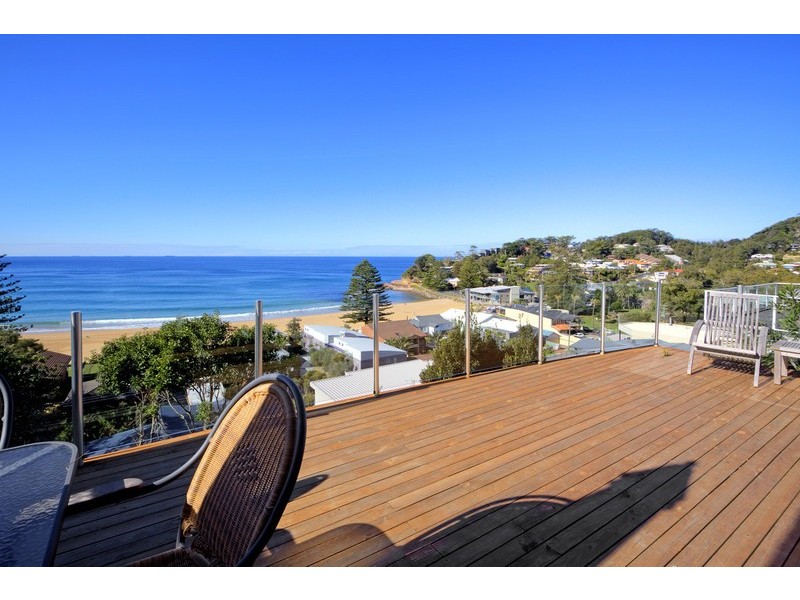 18 Ascot Ave, Avoca Beach NSW 2251