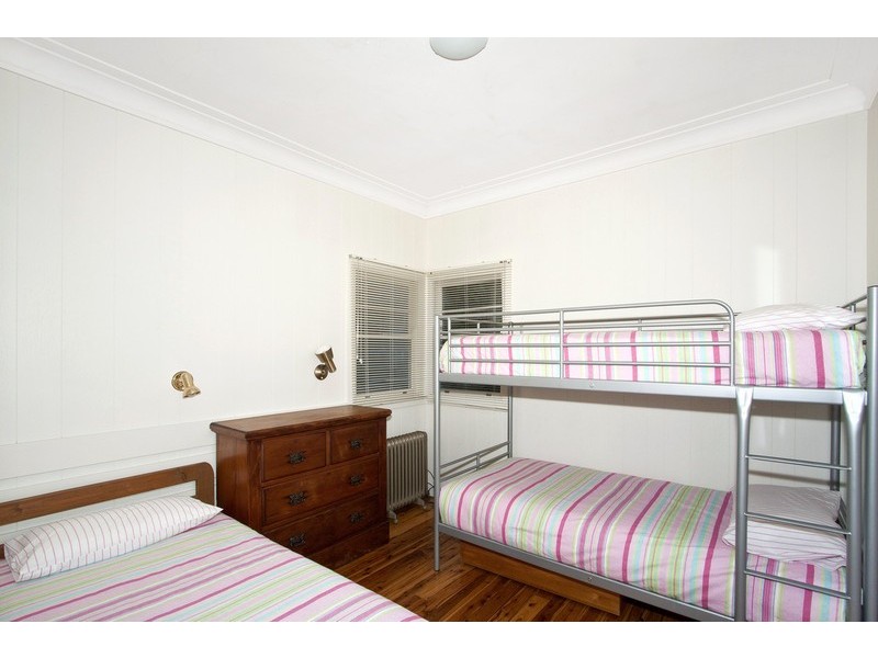 18 Ascot Ave, Avoca Beach NSW 2251