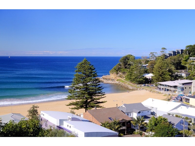 18 Ascot Ave, Avoca Beach NSW 2251