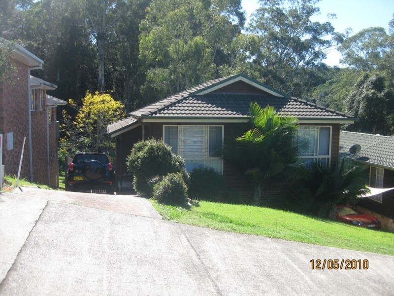 6 Karwin Ave, Springfield NSW 2250