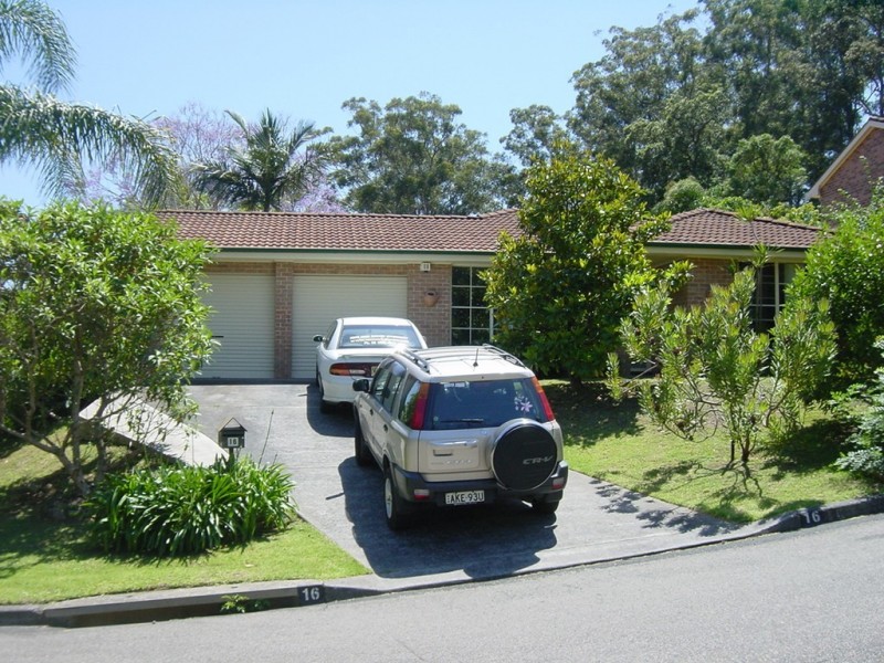 16 Wellesbourne Ave, Terrigal NSW 2260
