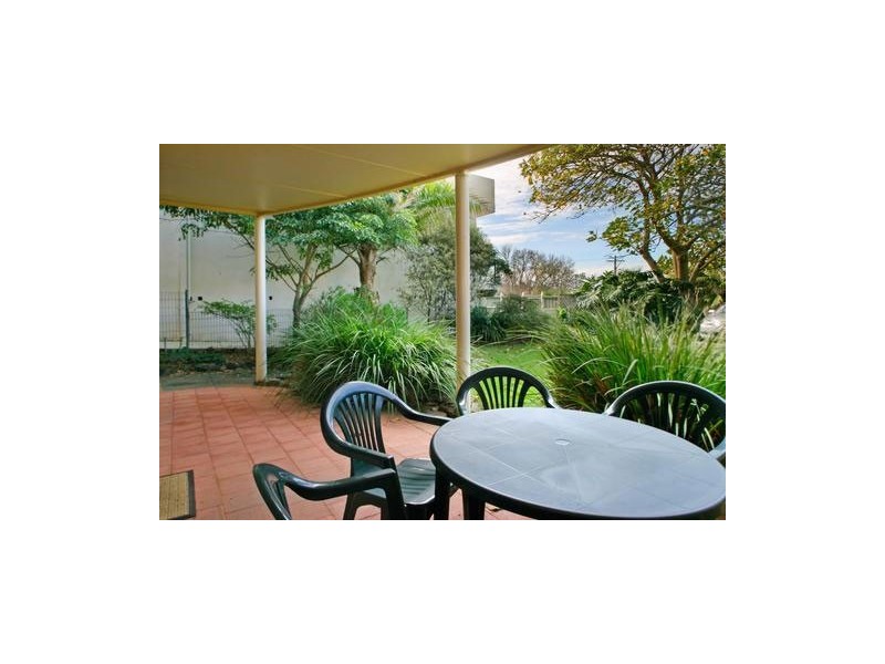 1/133 Ocean View Drive, Wamberal NSW 2260