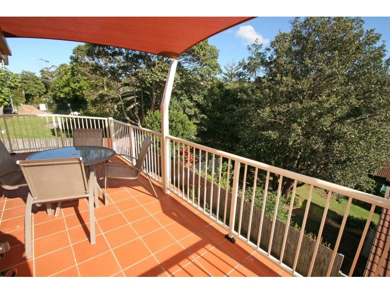 2/24 Maroomba Road, Terrigal NSW 2260
