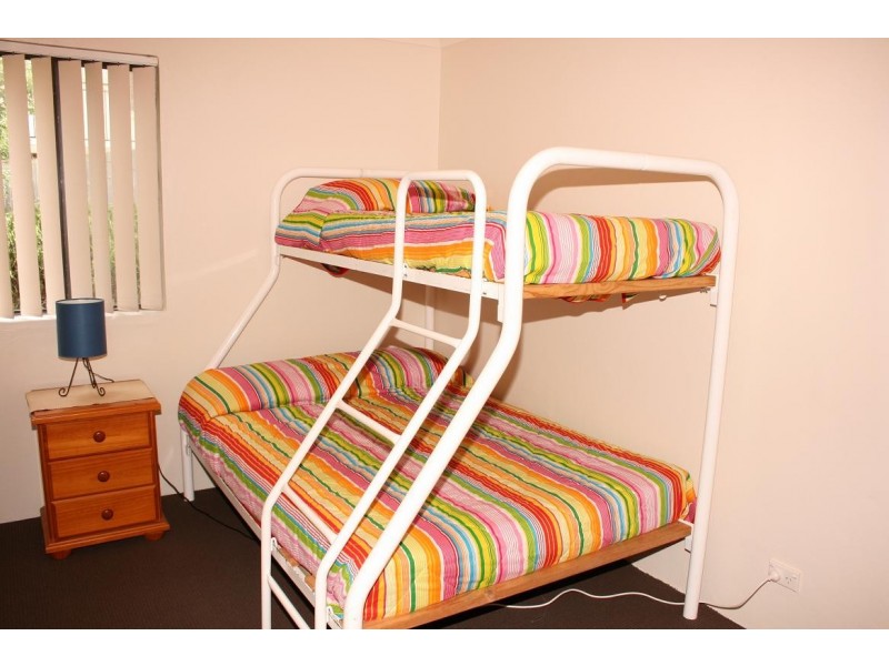 8/13 Campbell Cres, Terrigal NSW 2260