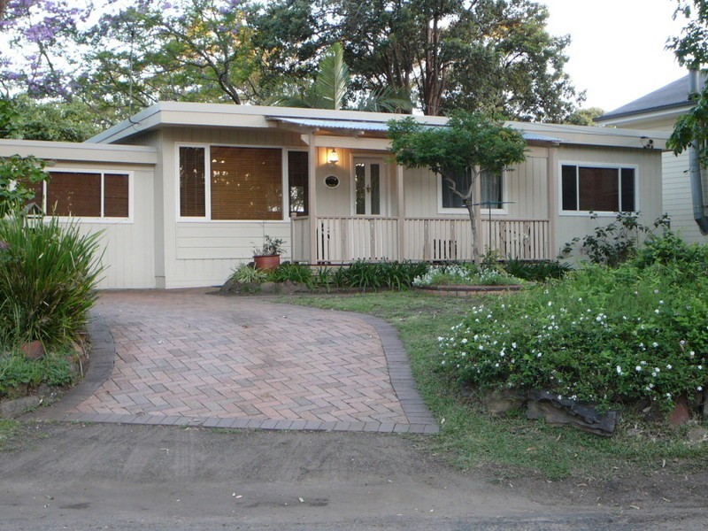 64 Hillcrest Street, Terrigal NSW 2260