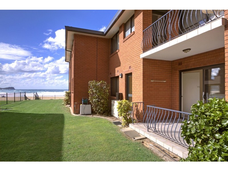 2/101 Avoca Drive, Avoca Beach NSW 2251