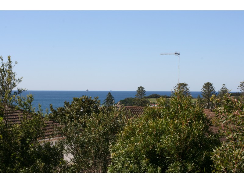 5/30-32 Barnhill Road, Terrigal NSW 2260