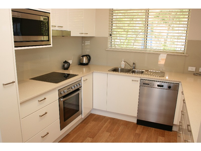 6/32 Campbell Cres, Terrigal NSW 2260