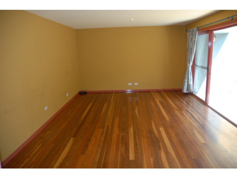 2b Elgatta Avenue, North Avoca, North Avoca NSW 2260