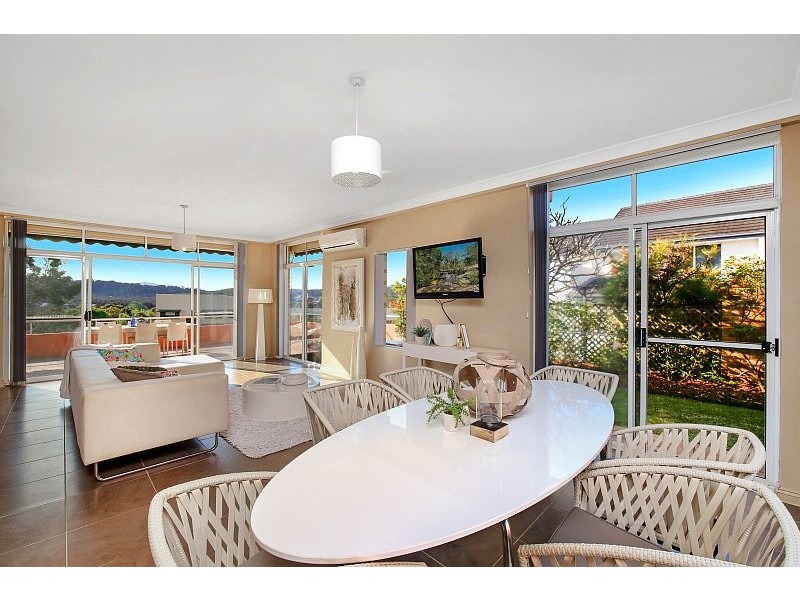 1/6 Whiting Avenue, Terrigal NSW 2260