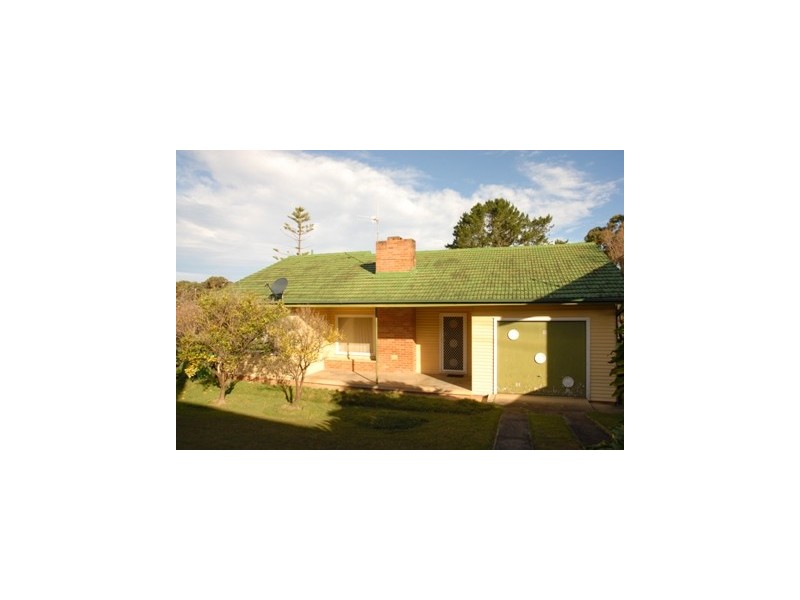 12 Blue Bell Drive, Wamberal NSW 2260