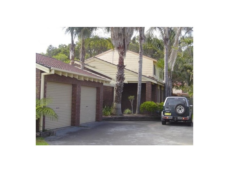 13 Bundara Ave, Wamberal NSW 2260