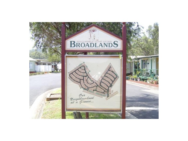 19 Sixth Avenue Broadlands Estate, Green Point NSW 2251