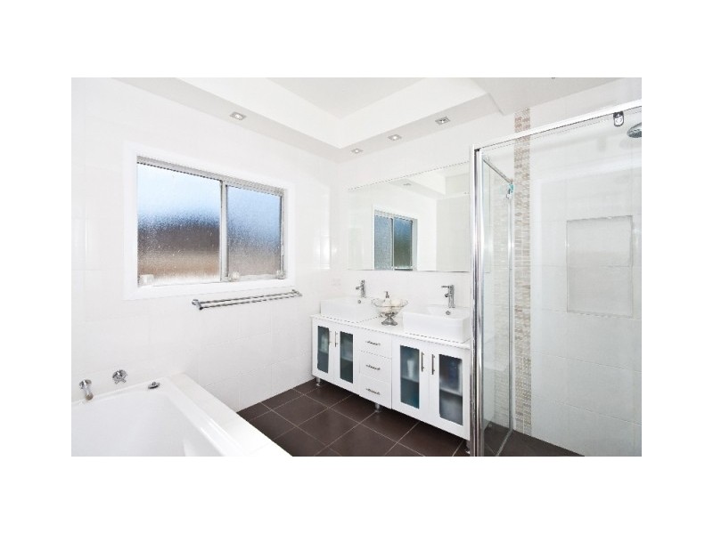 14 Tall Timbers Road, Wamberal NSW 2260