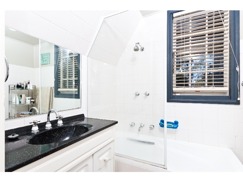 837 Old Tumbi Road, Wamberal NSW 2260