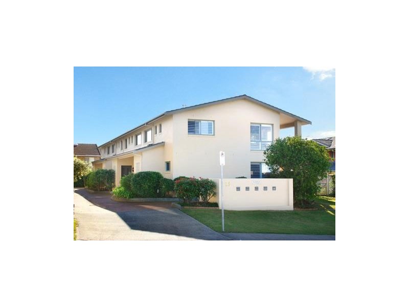 4/13 Barnhill Road, Terrigal NSW 2260