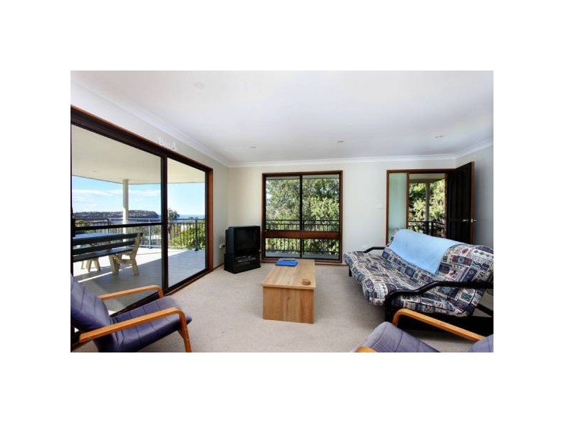 34 Ocean drive, Macmasters Beach NSW 2251