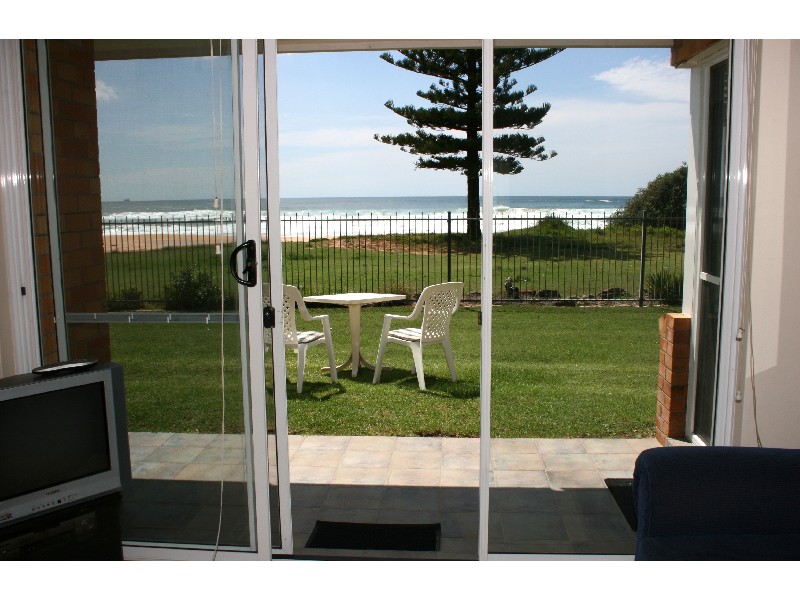 2/127 Avoca Drive, Avoca Beach NSW 2251