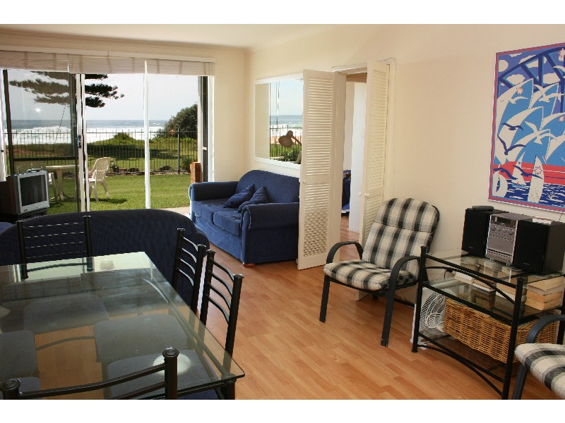 2/127 Avoca Drive, Avoca Beach NSW 2251