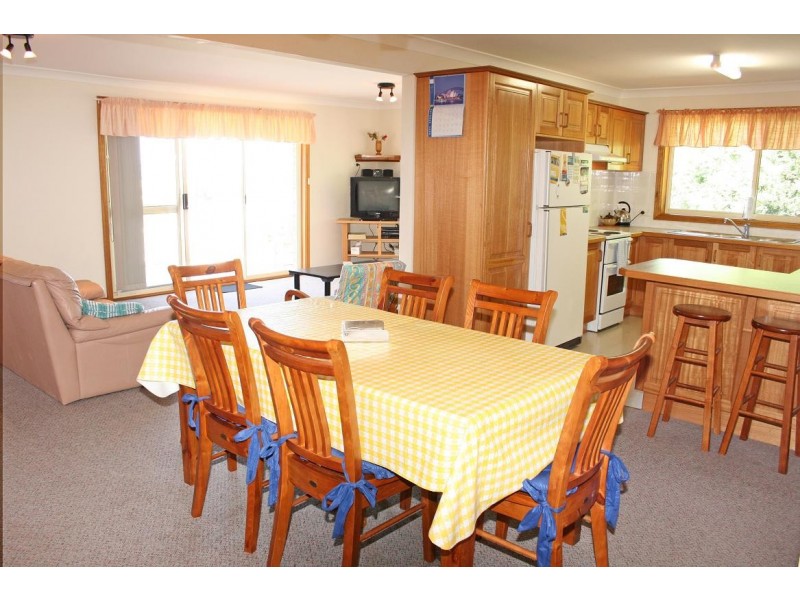 111A Del Rio Drive, Copacabana NSW 2251