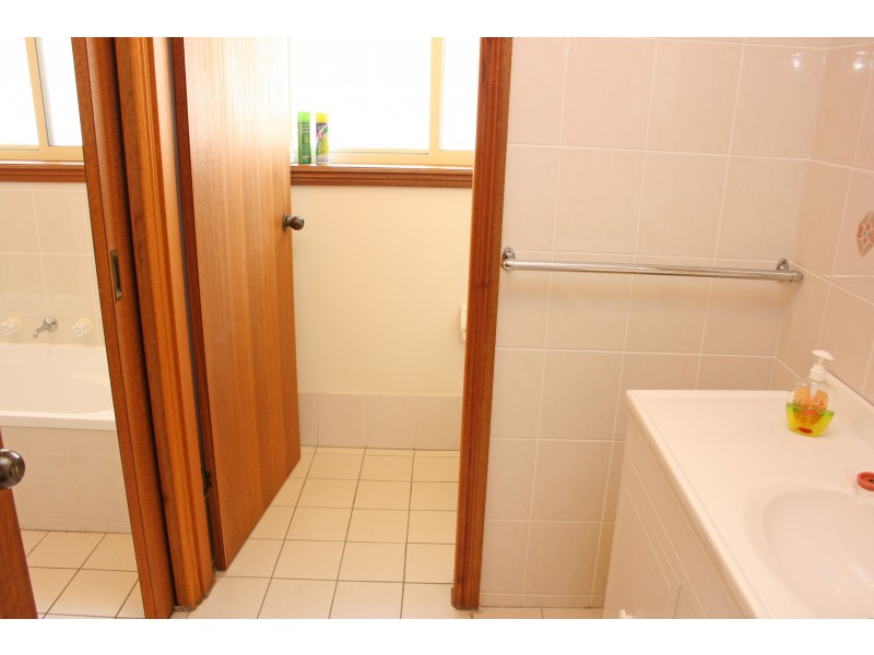 111A Del Rio Drive, Copacabana NSW 2251