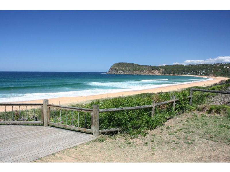 111A Del Rio Drive, Copacabana NSW 2251