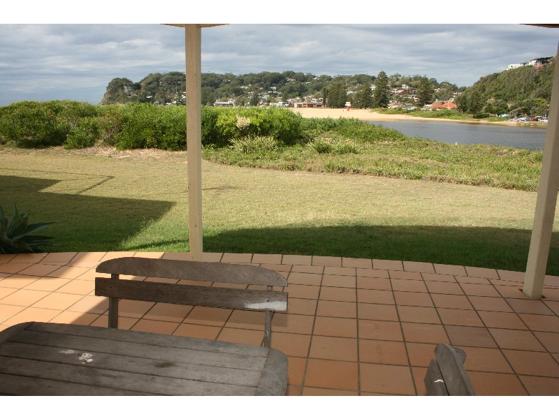 14B Bareena Ave, North Avoca NSW 2260