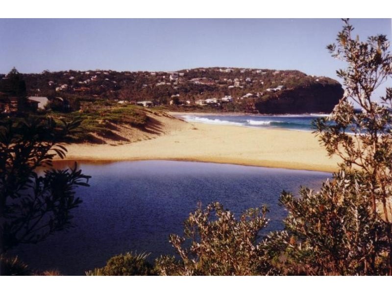 5 Tudibaring Pde, Macmasters Beach NSW 2251