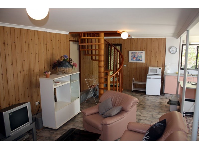 30 Fairscene Cres, Avoca Beach NSW 2251